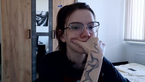 Ray-Ray online show from 04.21.26