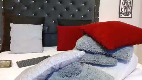 Ray online show from 02.08.25