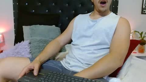 Ray online show from 02.10.25