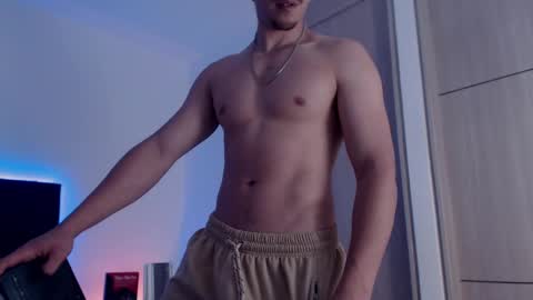 Ray online show from 09.18.25