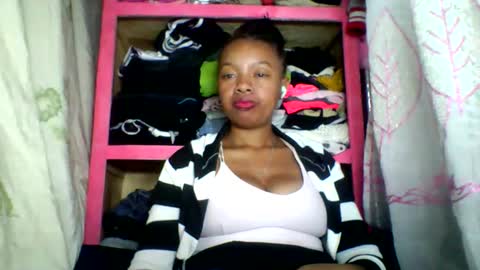 Snapshot of rayana_69 chatting on 05.16.26 rayana_69 online show from 05.16.26