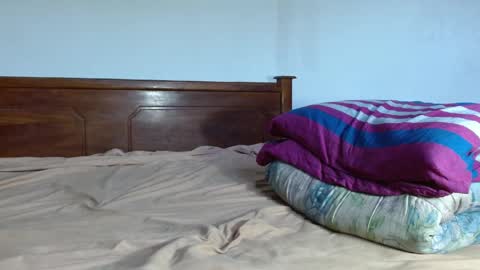 eyan online show from 04.02.26