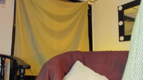 Rayn online show from 12.19.25