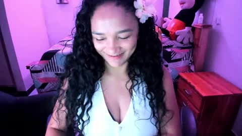 Snapshot of rayza_mature_ chatting on 05.09.26 Danna online show from 05.09.26