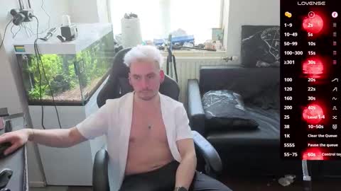 Rayzel online show from 03.26.26