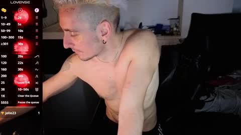 Rayzel White online show from 04.27.26