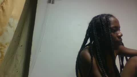 razanastine online show from 11.30.25