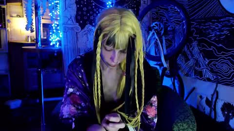 Snapshot of raziel_haze chatting on 01.19.25 Yrriel Strife Candy-Demon Caveboy mr. Cringe online show from 01.19.25