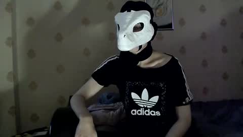 Snapshot of raziel_haze chatting on 10.04.25 Yrriel Strife Candy-Demon Caveboy mr. Cringe online show from 10.04.25