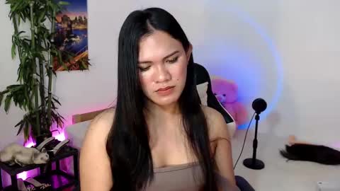 Snapshot of ready2care4youbabe chatting on 02.28.25 Beth online show from 02.28.25