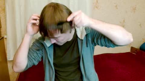 Snapshot of ready2serve_obey chatting on 02.10.25 Jack online show from 02.10.25