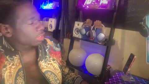 skylar online show from 04.25.26