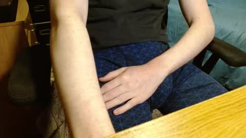 Scrappy Coco online show from 09.29.25