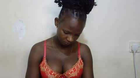 queen online show from 03.04.25