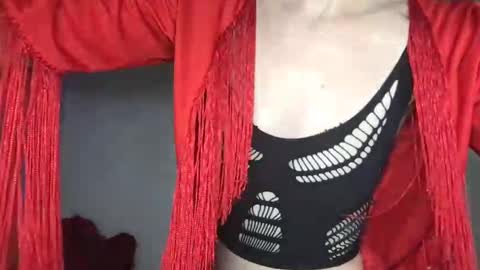 Snapshot of realroxiexo chatting on 03.07.25 Roxiexo online show from 03.07.25