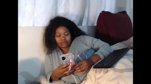 REAL1SWEETHEART online show from 10.18.25