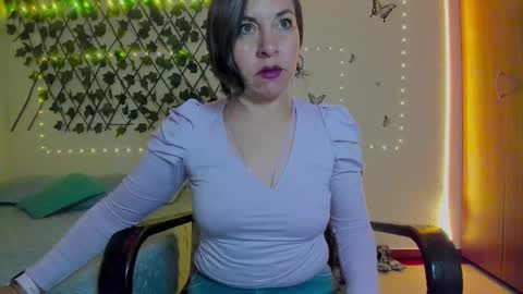 Rebbeca online show from 09.25.25