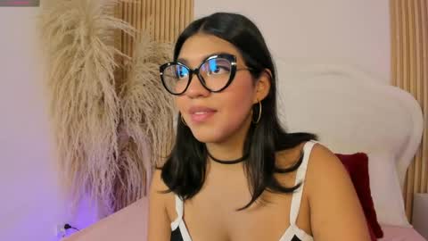 Snapshot of rebeca_taylor_ chatting on 05.30.26 rebeca_taylor_ online show from 05.30.26