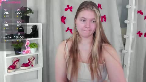 rebecca_____ online show from 02.11.25