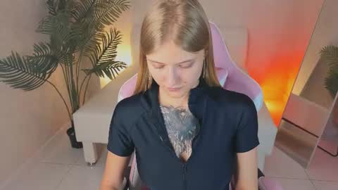 Rebecca Caldwell online show from 07.18.26