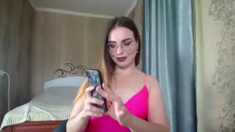 Rebecca online show from 06.08.26