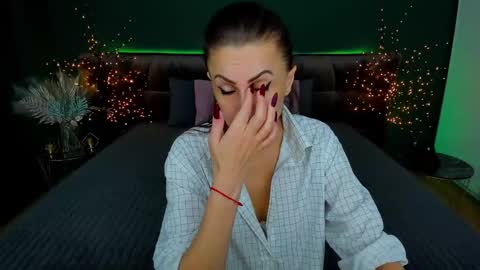 rebecca_diamonds online show from 02.10.25