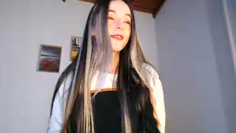 Becca Johnsoon online show from 02.01.26