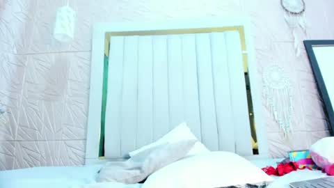 Rebecca online show from 10.02.25