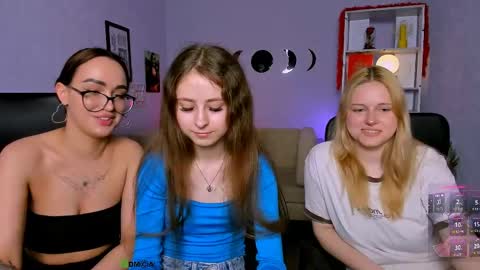 rebecca_smile_ online show from 05.20.26