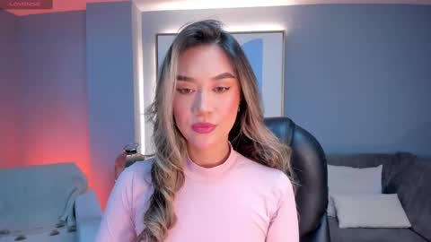 Snapshot of rebeccahudson_ chatting on 02.25.25 Rebe online show from 02.25.25