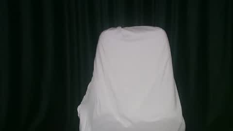 Rebekka  Nelson online show from 04.15.26