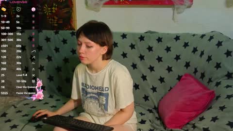 Lara online show from 11.05.25