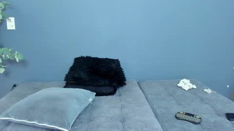 twitter REECET26 instagram RECCETAYLOR online show from 12.20.25