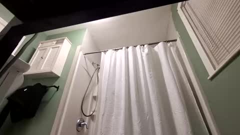 recka810 online show from 11.11.25