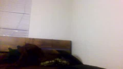 Snapshot of red_eyed_roze chatting on 02.06.25 red_eyed_roze online show from 02.06.25