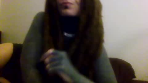 Snapshot of red_eyed_roze chatting on 02.15.25 red_eyed_roze online show from 02.15.25