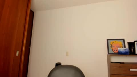 Snapshot of red_flower203 chatting on 01.05.25 red_flower203 online show from 01.05.25