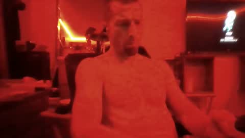 Red Headed  ShootS UnLeaDed online show from 12.11.24