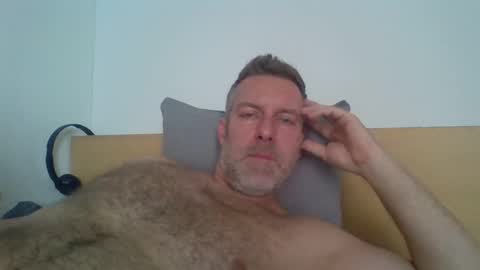 Red online show from 09.17.25