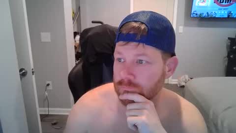 Snapshot of redbeardready4u chatting on 02.14.26 Redbeardready4u online show from 02.14.26