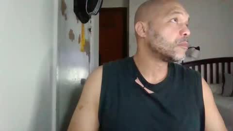 Snapshot of redbone441 chatting on 02.08.26 Redbone online show from 02.08.26