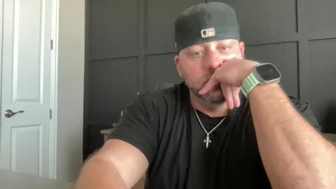 Snapshot of redbull1414 chatting on 02.05.25 RedBull online show from 02.05.25