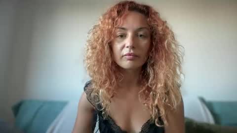 reddgirll online show from 10.06.25