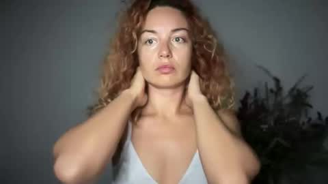 reddgirll online show from 10.08.25