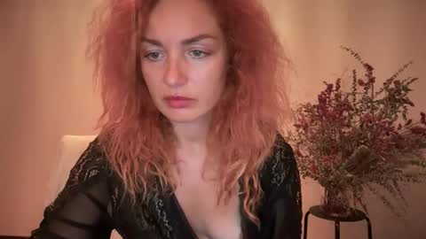 reddgirll online show from 10.15.25