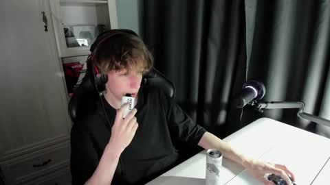 reddissq online show from 12.26.24