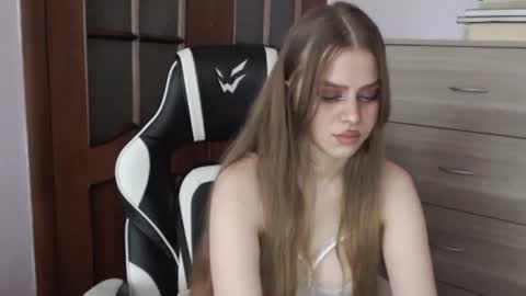 Lily online show from 07.02.26