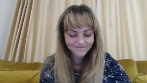 Snapshot of redjessica chatting on 11.11.25 RedJessica online show from 11.11.25