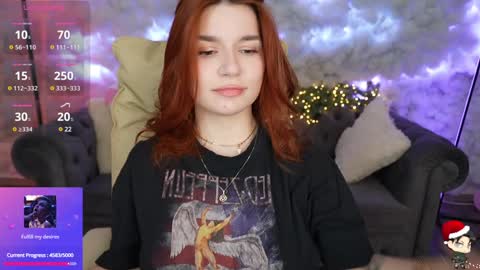 Snapshot of redshinee chatting on 01.04.25 Mati online show from 01.04.25