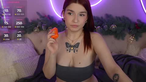 Snapshot of redshinee chatting on 01.08.25 Mati online show from 01.08.25